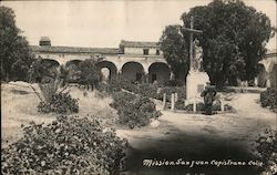 Statue of Father Serra and Indian Boy, Mission San Juan Capistrano Postcard