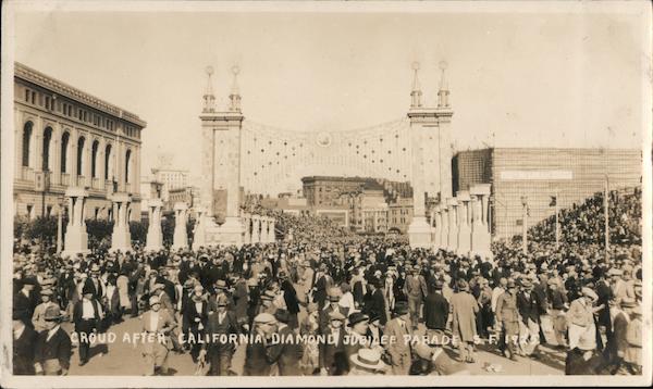 Croud after California Diamond Jubilee parade San Francisco