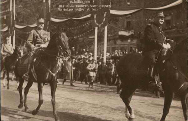 French soldiers on horseback World War I