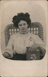 Maude Davis Cline, "Morris's Story of the Great Earthquake of 1908..." Postcard