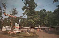 Green Oaks Motel Oil City, PA Postcard Postcard Postcard