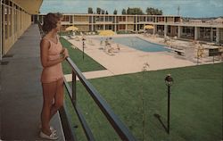 Holiday Inn Janesville, WI Postcard Postcard 