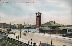 Grand Trunk Station Grand Rapids, MI Postcard Postcard Postcard