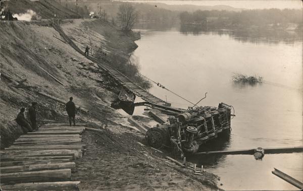 Locomotive in River Disasters