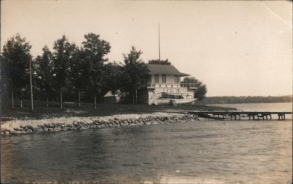 Home on Lake West Bend Wisconsin