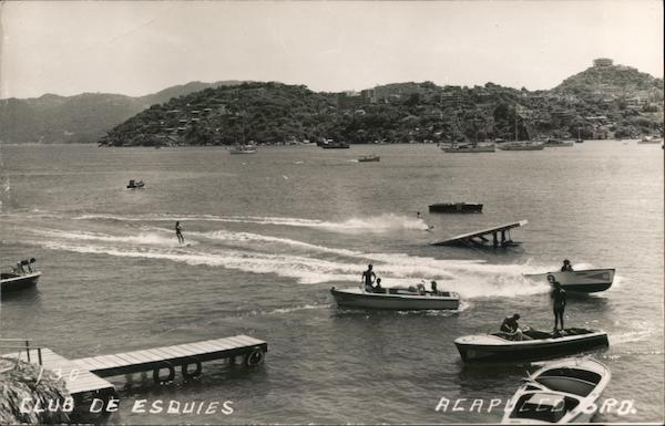 Club De Esquies Acapulco Mexico