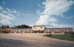 Buskey's Motel Postcard