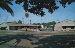 Street view of La Siesta Motel and Apartments at 1879 Magnolia Avenue Long Beach, CA Postcard Postcard Postcard