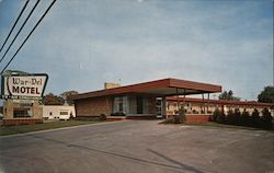War-Del Motel Postcard