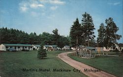 Martin's Motel Mackinaw City, MI Postcard Postcard Postcard