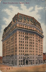 Hotel Pontchartrain Postcard