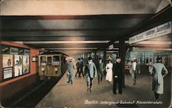 Berlin. Untergrund-Bahnhof Alexanderplatz Postcard