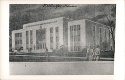 Sumner County Court House Postcard