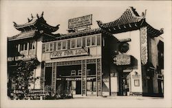 Exterior view of the Tuey Far Low Restaurant in Chinatown Postcard