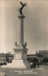 Victory Monument Postcard