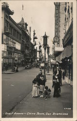 Grant Avenue, Chinatown Postcard