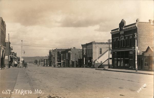 REAL PHOTO BROOKHAVEN MISSOURI DOWNTOWN STREET SCENE MO. POSTCARD COPY