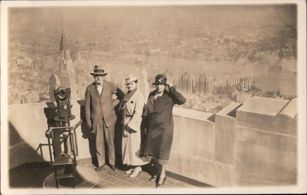 Photo Made Atop Empire State, World's Tallest Structure New York