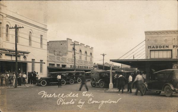 Street Scene Mercedes Texas Congden