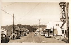 Street Scene Cannon Beach, OR Smith Postcard Postcard Postcard