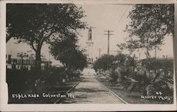 Heroes of Texas Monument and Broadway Esplanade Postcard