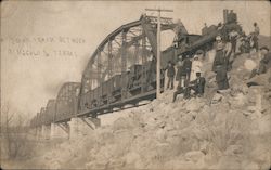 Train Between Ringold & Terrell Postcard