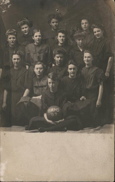 PAHS Women's Basketball Team 1907 Pottsville Pennsylvania