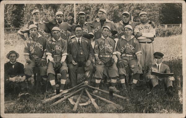 Glidden Baseball Team Wisconsin