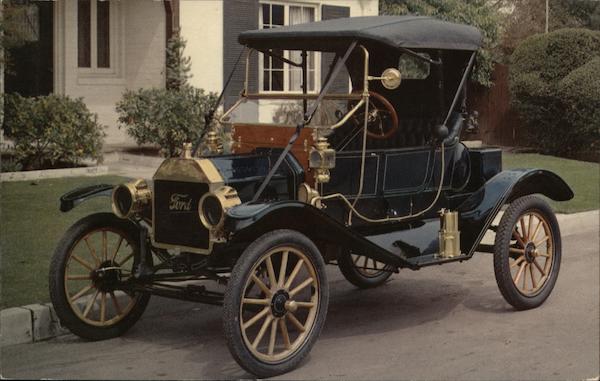 We Keep 'Em Newer, Longer - Jesse E. Smith Co Glendale California