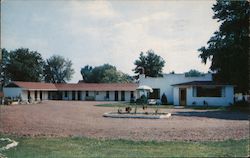 Buckle's Motel Postcard