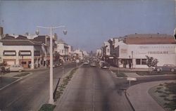 Divided Highway on University Avenue, entering Palo Alto Postcard