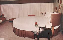 King Surf, specially built eight and one-half foot round bed, Pupule Suite Master Bedroom Postcard
