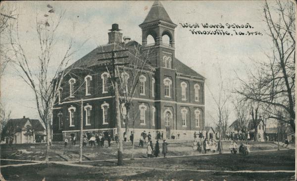 West Ward School Knoxville Iowa