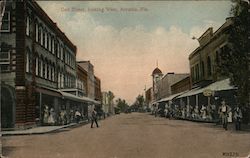 Oak Street Looking West Postcard