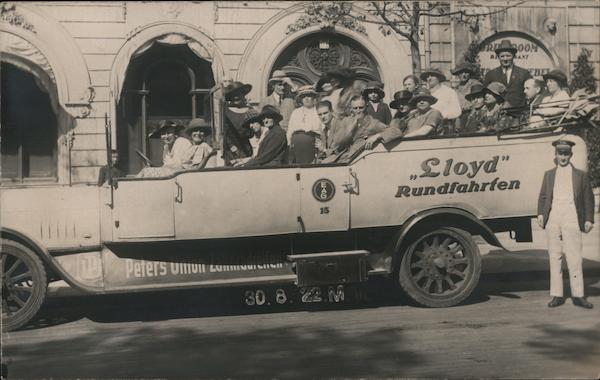 Sightseeing Tour Bus Lloyd Rundfahrfen Berlin Germany