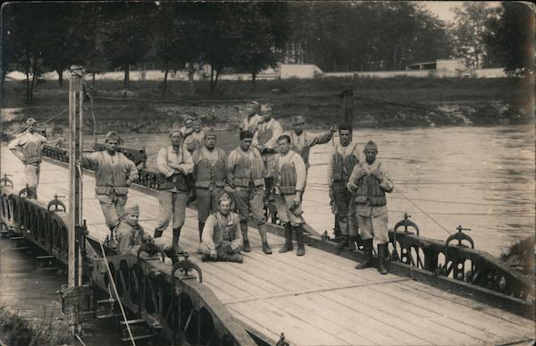 Group of Soldiers on the Top of a Bridge, Engineers? France