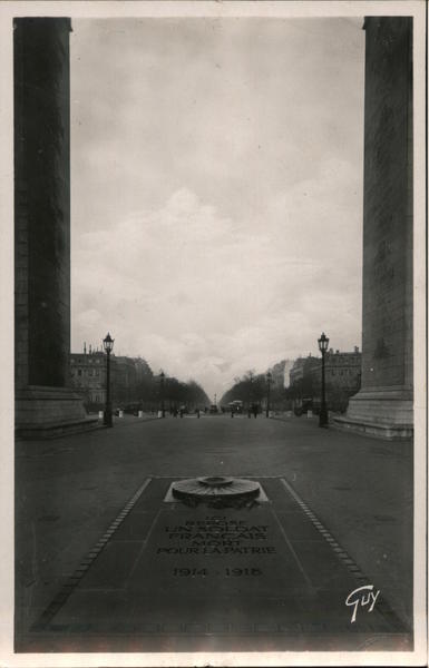 Tombeau du Soldat Inconnu Paris France