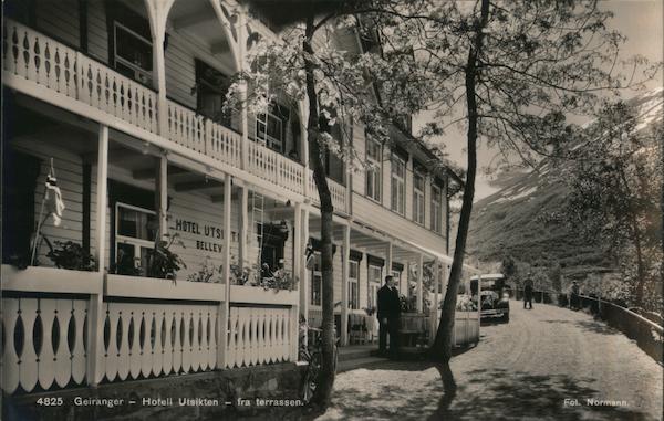 4825 Geiranger Hotel Utsikten - fra terrassen Norway