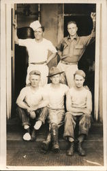 Soldiers, Cook, Kitchen/Mess Staff Postcard