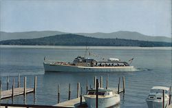 "Sophie C" Excursion Vessel Lake Winnipesaukee, NH Don Sieburg Postcard Postcard Postcard