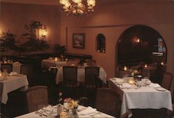 Baci's Uniquely Original Italian Cuisine Postcard
