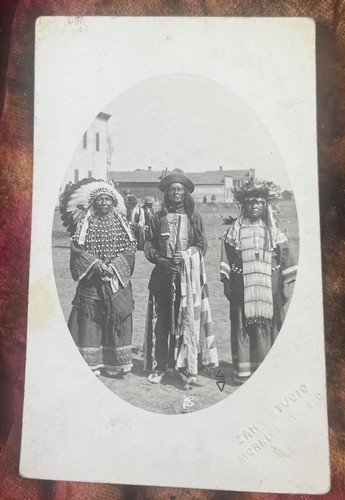 MALE BEAR & FAMILY NATIVE AMERICAN RPPC PHOTO POSTCARD ZAHN WINCHESTER RIFLE