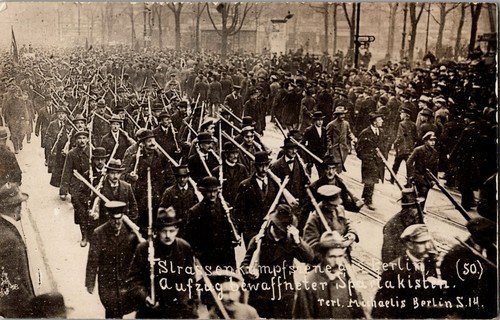 1918 Mint Germany Postcard RPPC Espartacists Communist Revolution Berlin Fight