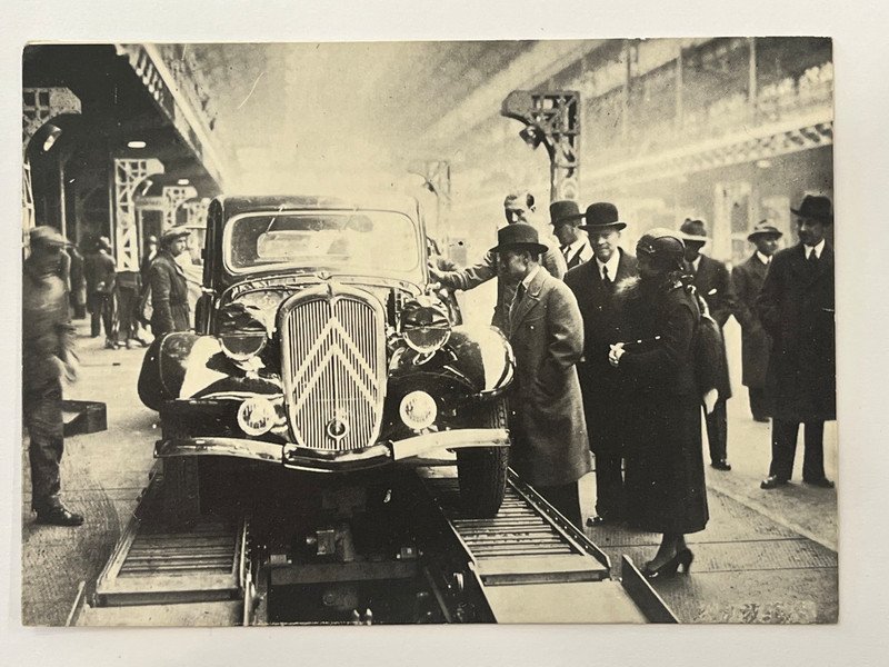 👍 1934 SIAM THAILAND KING PRAJADHIPOK VISIT FRANCE CITROEN FACTORY POSTCARD⭐⭐⭐⭐