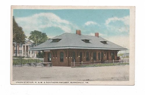 W.E. BURGESS POSTCARD UNION STATION N&W RAILWAY SOUTHERN RAILROAD BURKEVILLE, VA