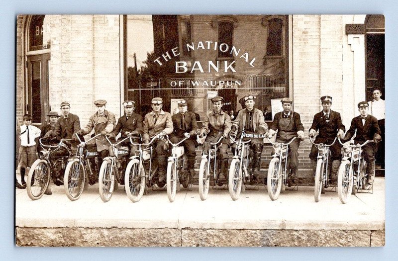 RPPC 1909. NAT'L BANK OF WAUPUN, WI. FOND DU LAC MOTORCYCLE CLUB. POSTCARD A2