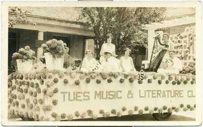 LAREDO Texas, Music and Litarature Cart, Parade 1920s, Serrano Studio photo
