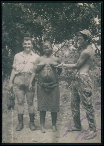 Portuguese Soldiers at Africa black nus woman original 1950-1960s photo postcard