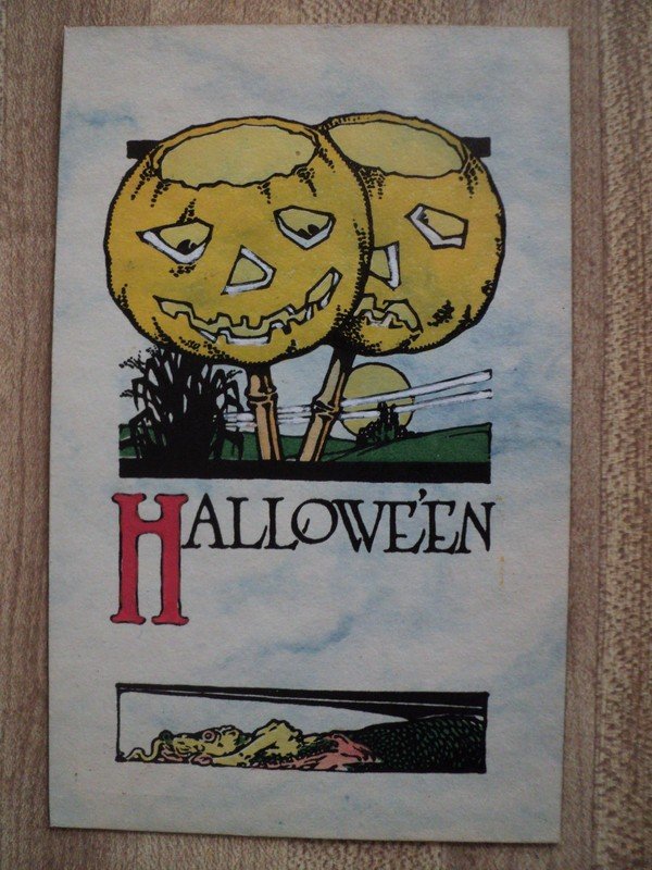 HALLOWEEN 2 Jack-O-Lanterns on Posts 1 Happy 1 Sad vintage Gibson Lines Postcard