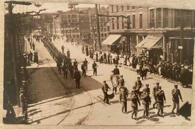 Vintage RPPC Real Photo Postcard Memorial Day Parade Shelton Bridge Derby CT ‘